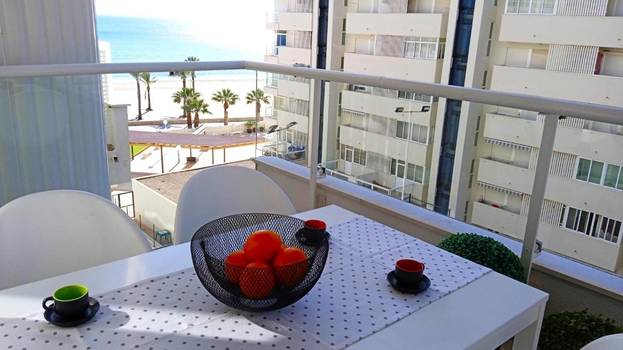 Apartamento Frente Al Mar Кульера Экстерьер фото